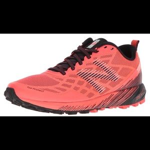 New Balance Womens Summit Running Shoe